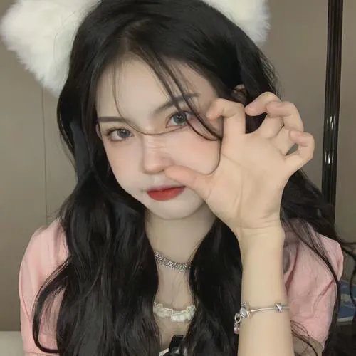 先婚后爱，霍总甜蜜宠妻